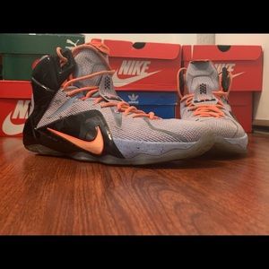 LeBron 12 “Easter”